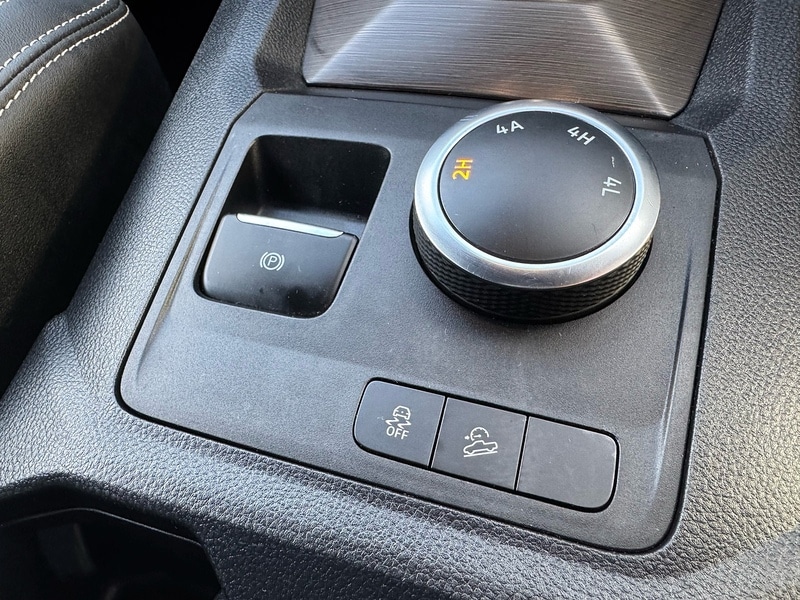 Used Volkswagen Amarok 2024 for sale - 77622037: Photo 41