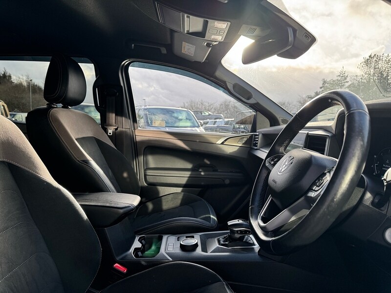 Used Volkswagen Amarok 2024 for sale - 77622037: Photo 6