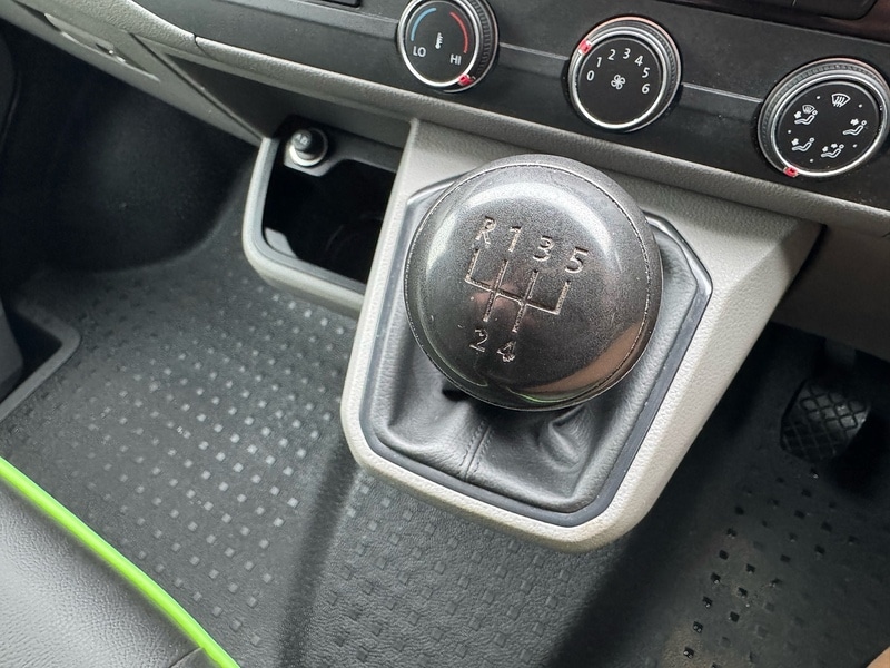 Used Volkswagen Transporter 2021 for sale - 77572350: Photo 47