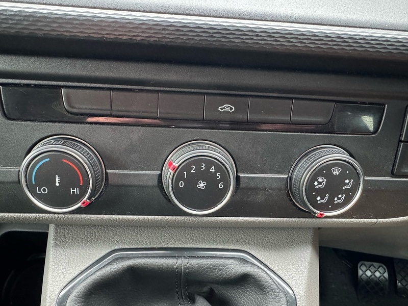 Used Volkswagen Transporter 2021 for sale - 77572350: Photo 52