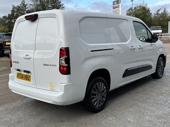 Used Citroen Berlingo 2024 for sale - 76182019: Photo 2