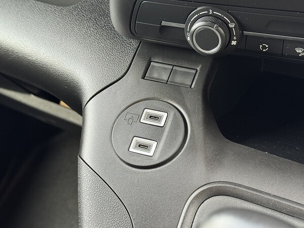 Used Citroen Berlingo 2024 for sale - 76182019: Photo 35