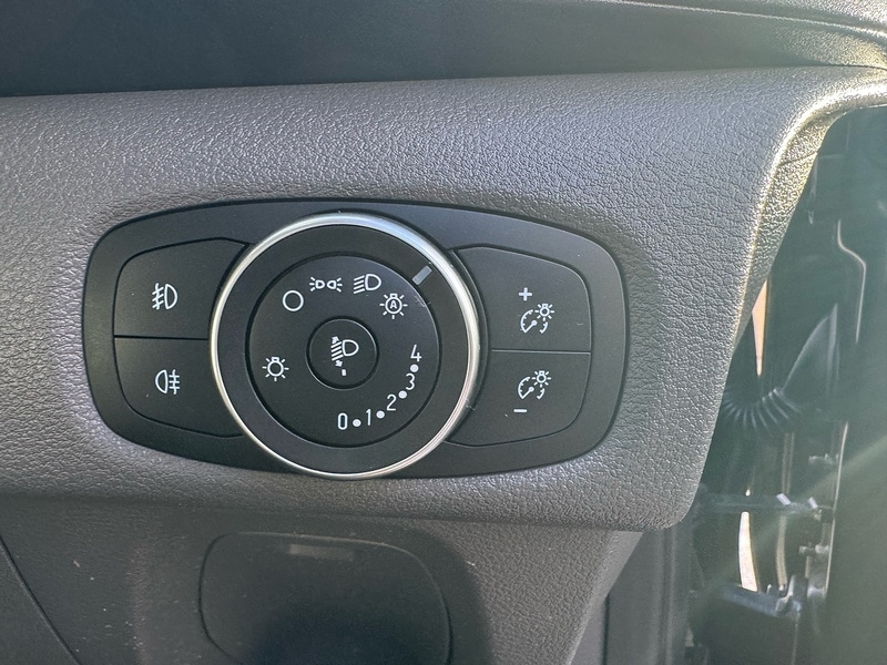 Used Ford Transit Custom 2018 for sale - 77655759: Photo 34