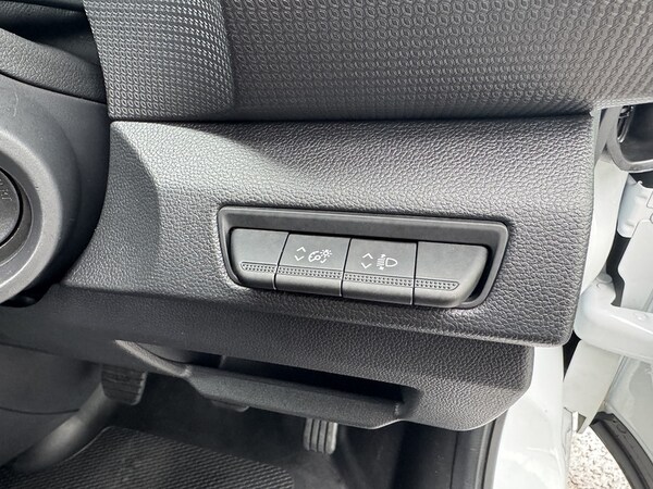 Used Renault Trafic 2024 for sale - 76197297: Photo 28
