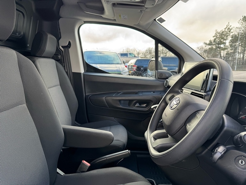 Used Toyota ProAce 2023 for sale - 77351172: Photo 6