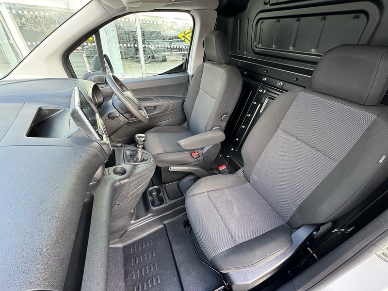 Used Toyota ProAce 2023 for sale - 77351172: Photo 9