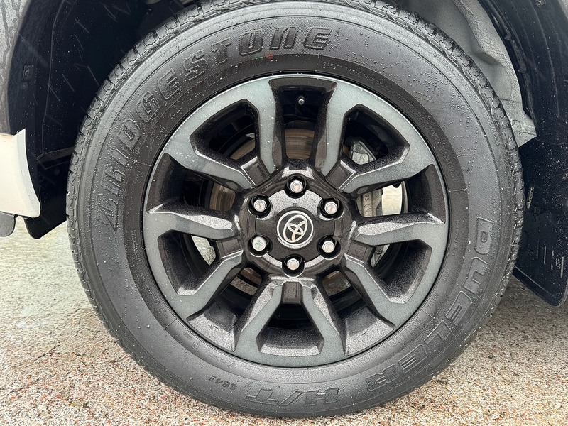 Used Toyota Hilux 2023 for sale - 77447049: Photo 18