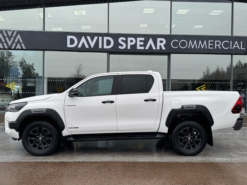 Used Toyota Hilux 2023 for sale - 77447049: Photo 19