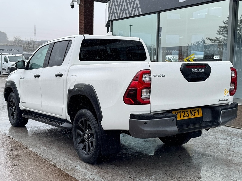 Used Toyota Hilux 2023 for sale - 77447049: Photo 5