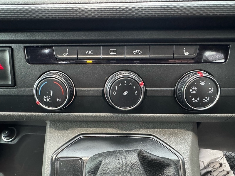 Used Volkswagen Transporter for sale - 77168534: Photo 23
