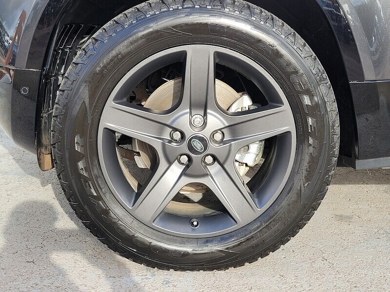 Used Land Rover Defender 2025 for sale - 77681345: Photo 19