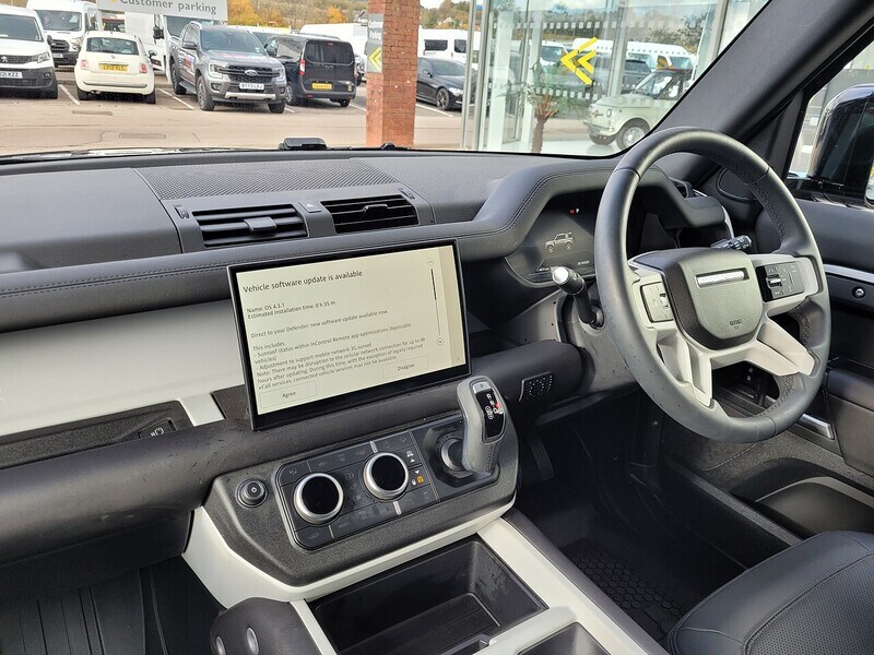 Used Land Rover Defender 2025 for sale - 77681345: Photo 39