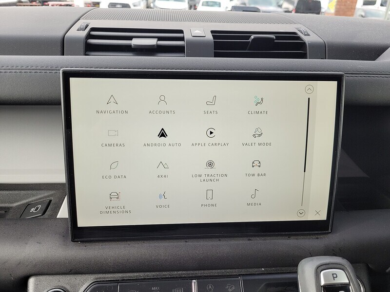 Used Land Rover Defender 2025 for sale - 77681345: Photo 9