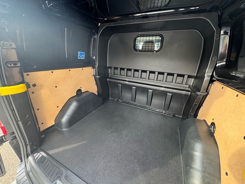 Used Ford Transit Custom 2022 for sale - 77200863: Photo 16