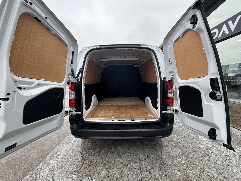 Used Vauxhall Combo 2024 for sale - 76482567: Photo 9