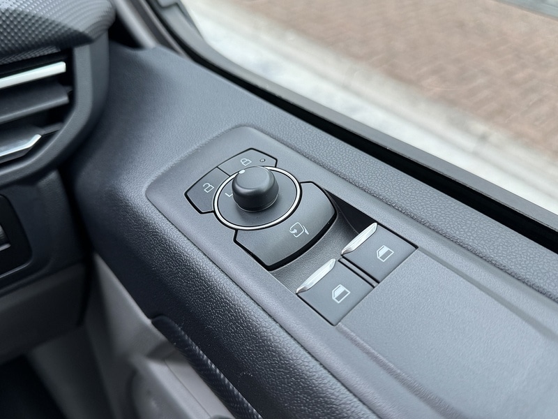 Used Ford Transit Custom 2024 for sale - 76341100: Photo 42