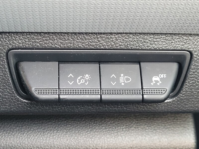 Used Nissan Other 2023 for sale - 76341103: Photo 33