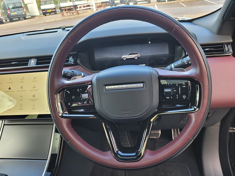 Used Land Rover Range Rover Velar 2023 for sale - 76712110: Photo 32