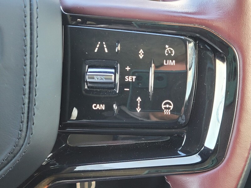 Used Land Rover Range Rover Velar 2023 for sale - 76712110: Photo 37