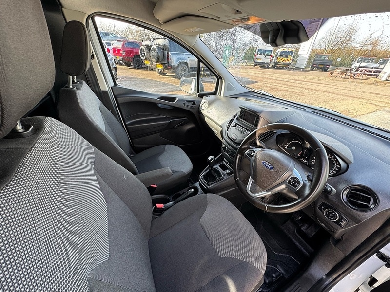Used Ford Transit Courier 2023 for sale - 77555849: Photo 11