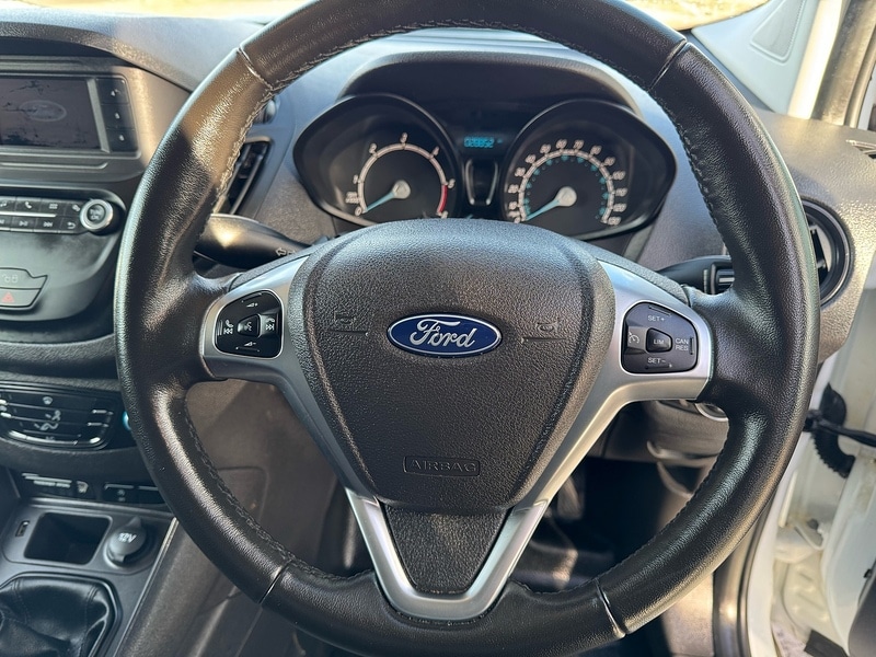 Used Ford Transit Courier 2023 for sale - 77555849: Photo 23