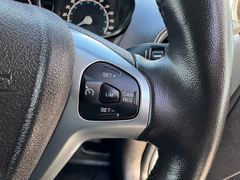 Used Ford Transit Courier 2023 for sale - 77555849: Photo 30