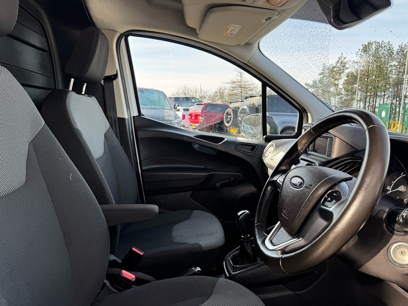 Used Ford Transit Courier 2023 for sale - 77555849: Photo 6