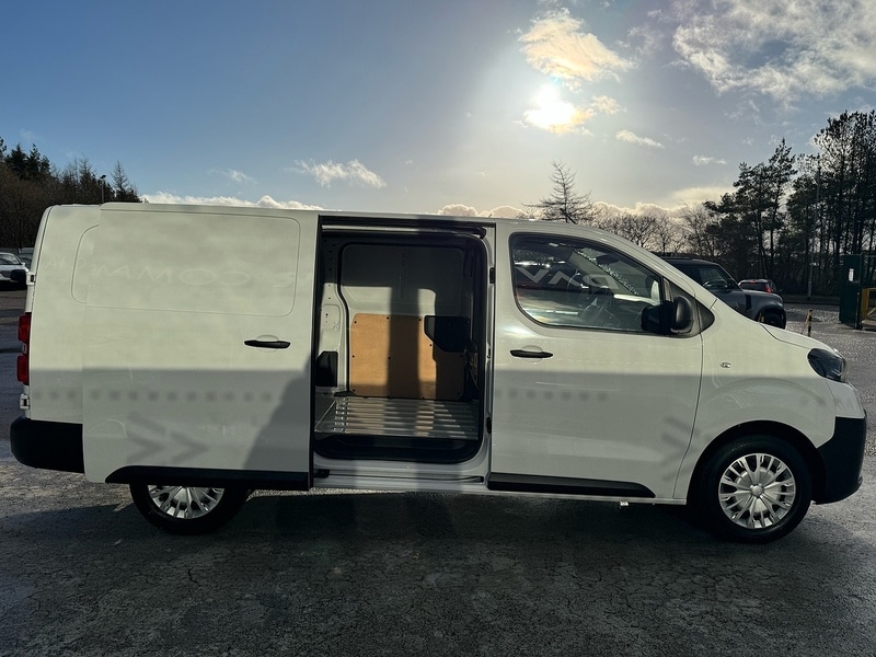 Used Toyota ProAce 2024 for sale - 77572346: Photo 21