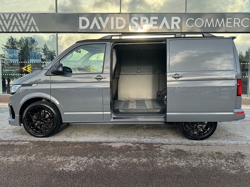 Used Volkswagen Transporter 2024 for sale - 76626868: Photo 17