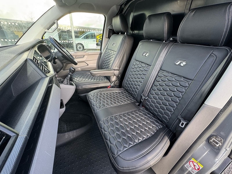 Used Volkswagen Transporter 2024 for sale - 76626868: Photo 28