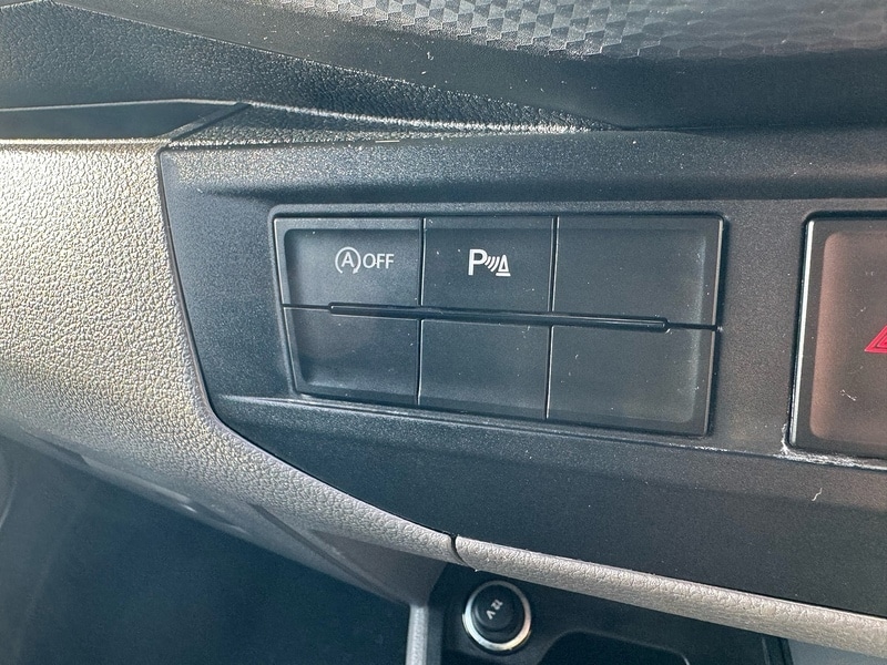 Used Volkswagen Transporter 2024 for sale - 76626868: Photo 39