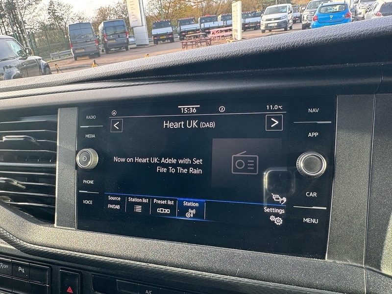 Used Volkswagen Transporter 2024 for sale - 76626868: Photo 41