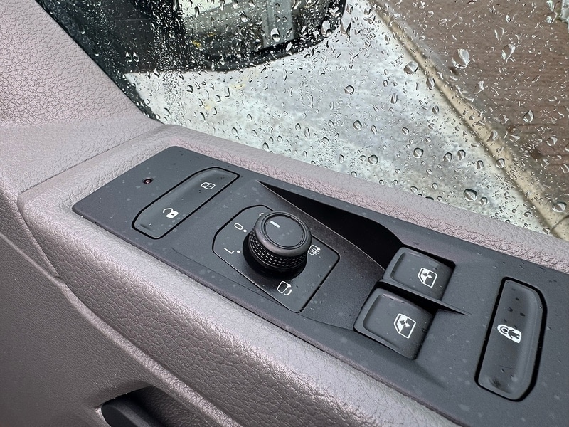 Used Volkswagen Transporter 2023 for sale - 77517481: Photo 22