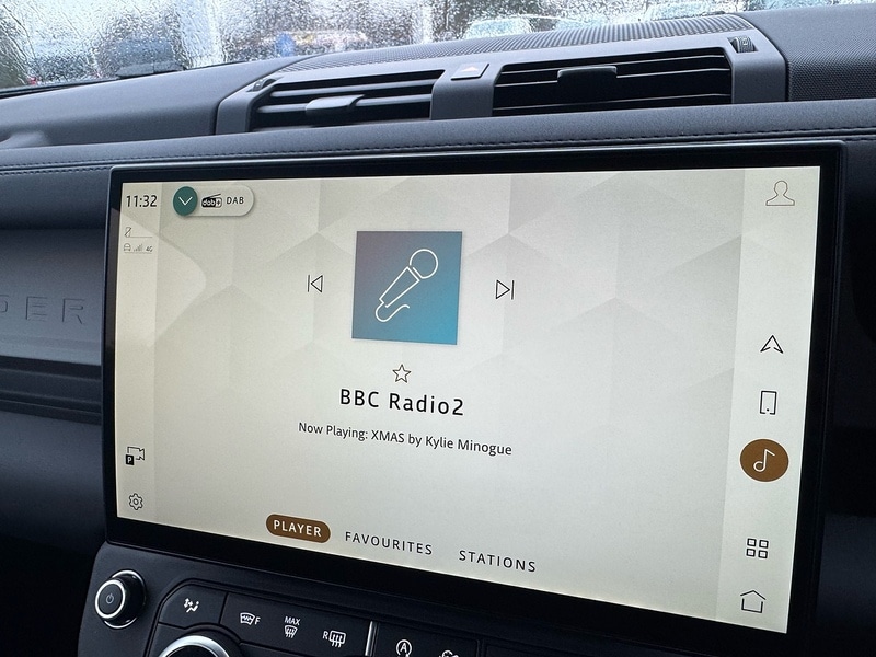 Used Land Rover Defender 2025 for sale - 76973974: Photo 41