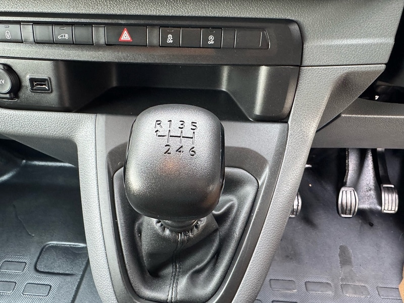 Used Vauxhall Vivaro 2019 for sale - 77437864: Photo 21