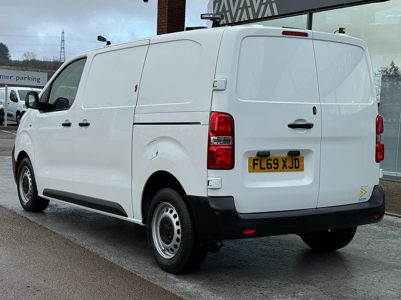 Used Vauxhall Vivaro 2019 for sale - 77437864: Photo 5