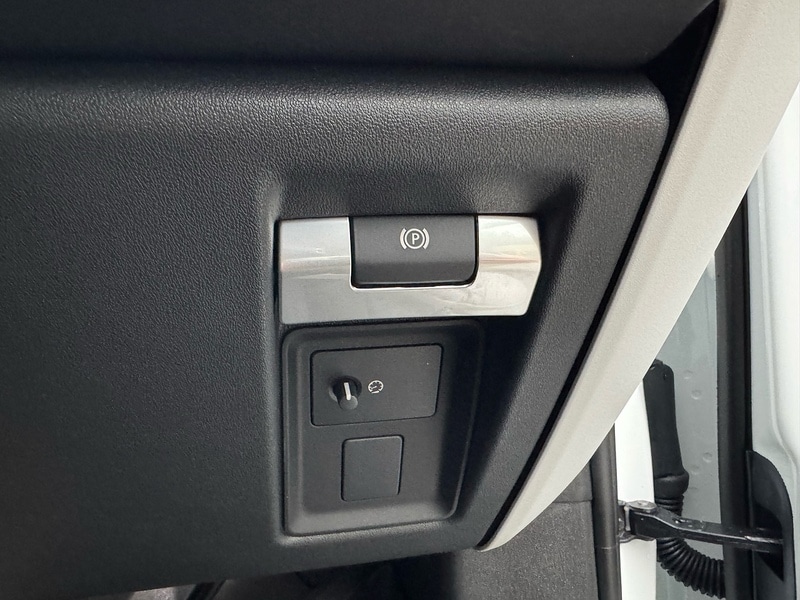 Used Land Rover Defender 110 2025 for sale - 77034298: Photo 27