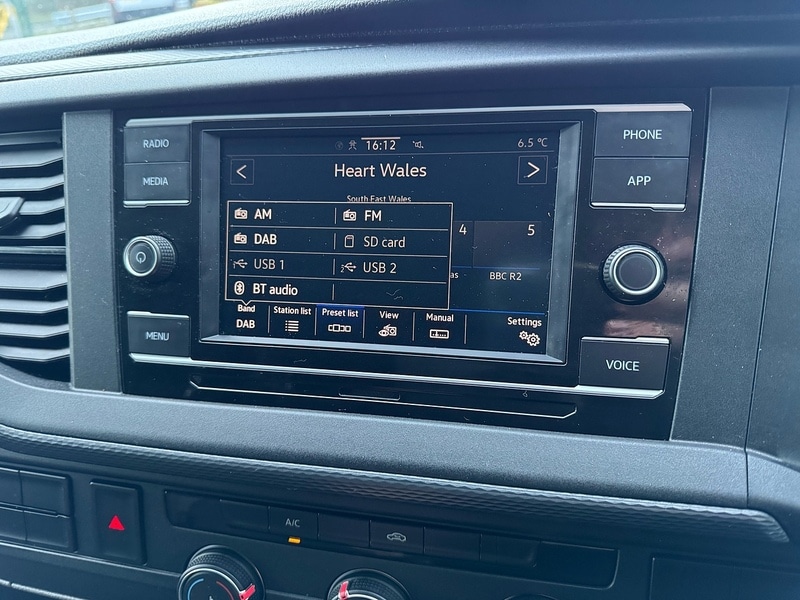 Used Volkswagen Transporter 2021 for sale - 77622033: Photo 39