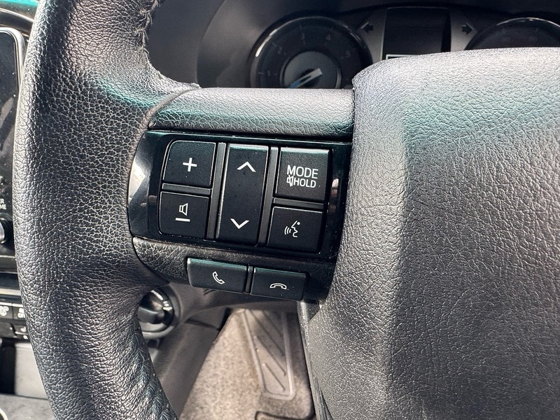 Used Toyota Hilux 2021 for sale - 77535564: Photo 32