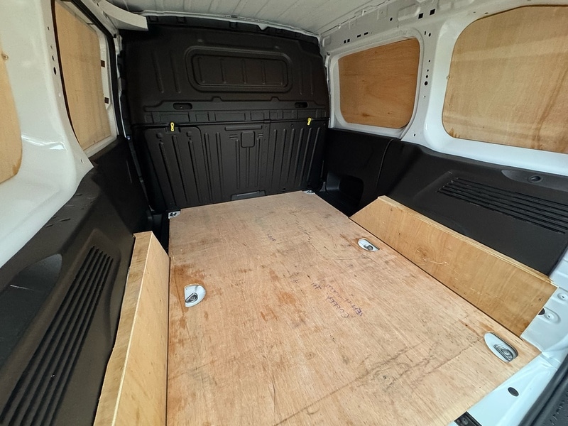 Used Peugeot Partner 2024 for sale - 76982585: Photo 16