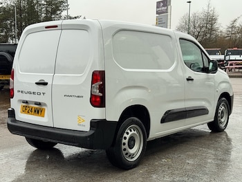 Used Peugeot Partner 2024 for sale - 76982585: Photo