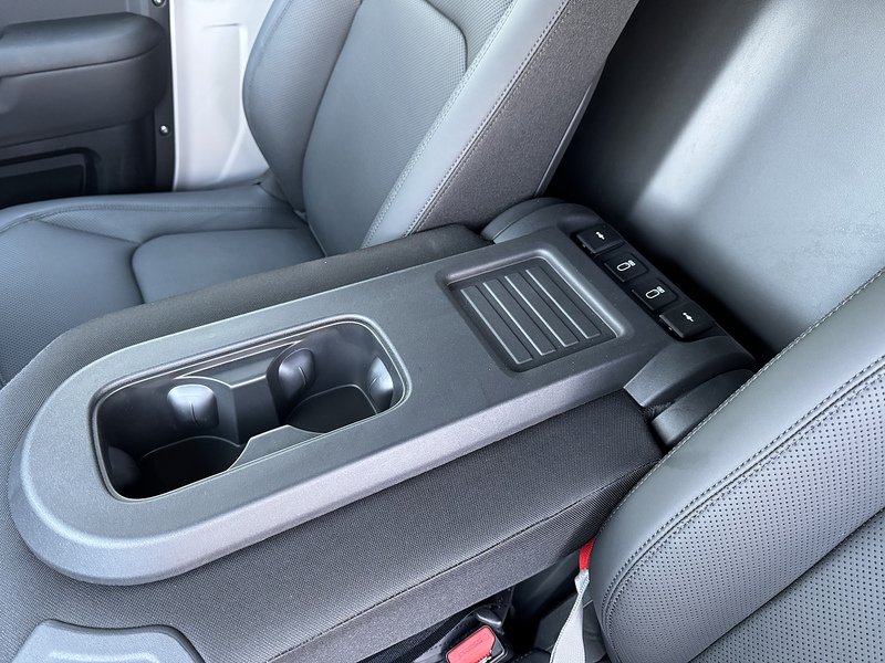 Used Land Rover Defender 90 2026 for sale - 77765952: Photo 22