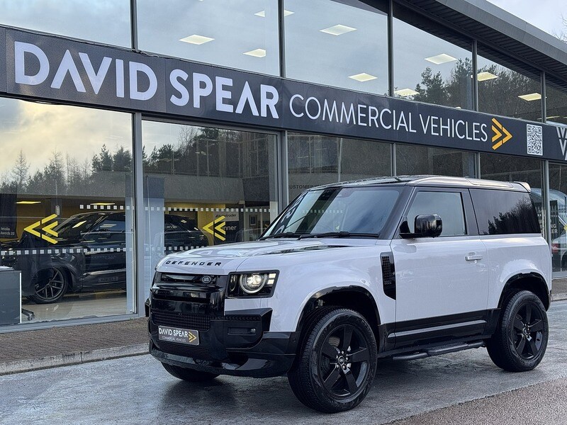 Used Land Rover Defender 90 2026 for sale - 77765952: Photo 32