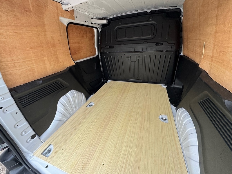 Used Peugeot Partner 2024 for sale - 76707314: Photo 11