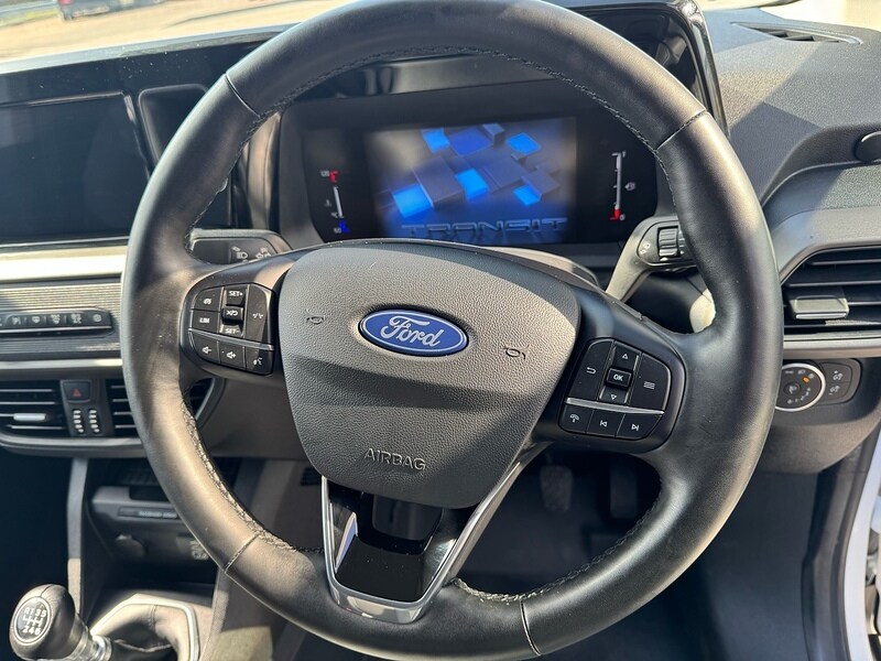 Used Ford Transit Courier 2025 for sale - 78168039: Photo 12