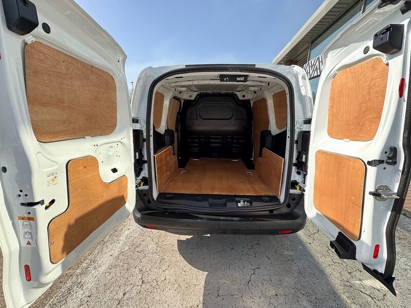 Used Ford Transit Courier 2025 for sale - 78168039: Photo 16