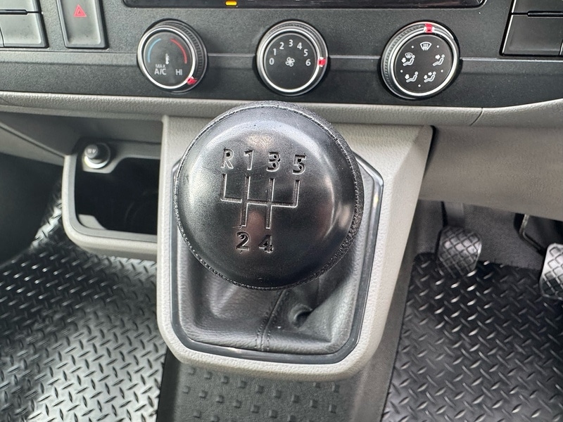 Used Volkswagen Transporter 2023 for sale - 76958523: Photo 18