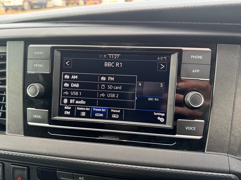 Used Volkswagen Transporter 2023 for sale - 76958523: Photo 32