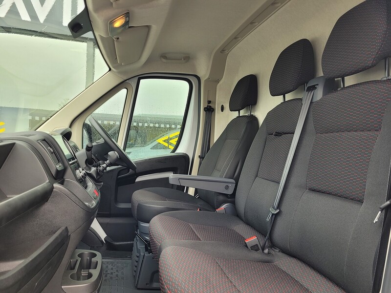 Used Citroen Relay 2023 for sale - 76323812: Photo 2