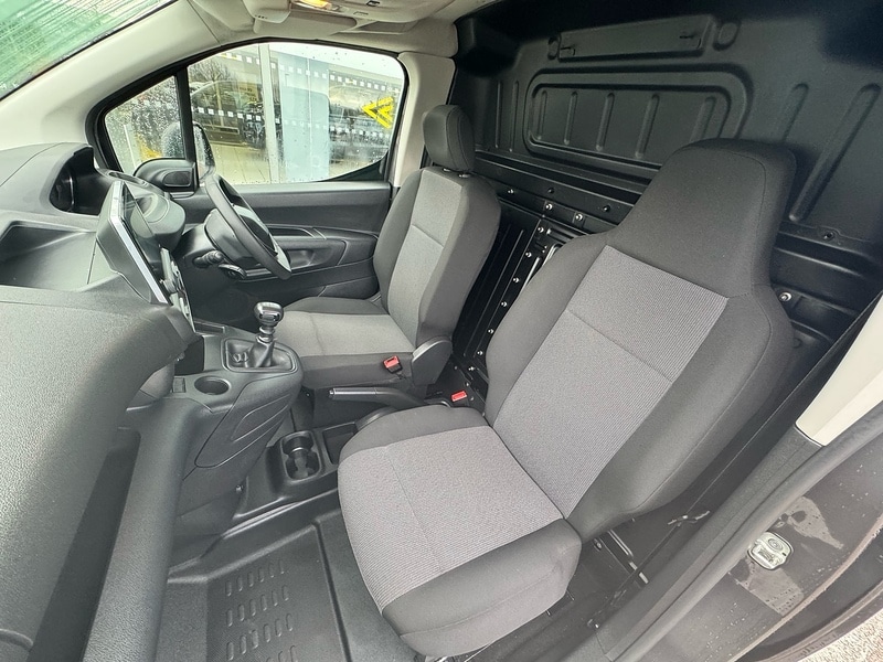 Used Peugeot Partner 2023 for sale - 76784335: Photo 23